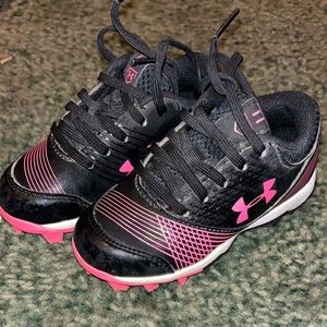 Girls size 8 toddler cleats